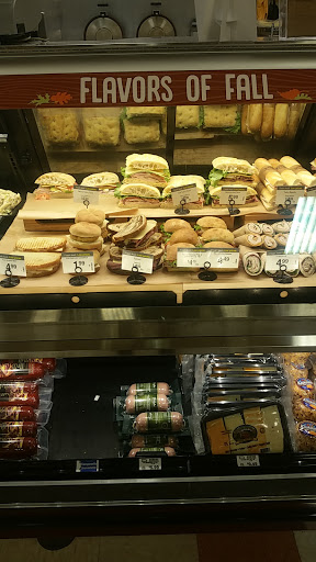 Grocery Store «Fred Meyer», reviews and photos, 365 Renton Center Way SW, Renton, WA 98057, USA