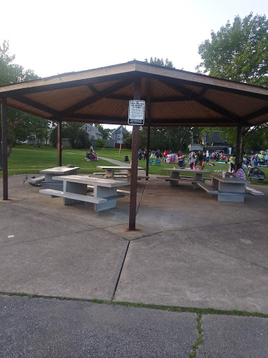 Park «Loew Park», reviews and photos, 4741 W 32nd St, Cleveland, OH 44109, USA