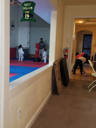 Health Club «Custom Health & Fitness Inc», reviews and photos, 520 California Blvd # 12, Napa, CA 94559, USA