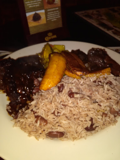 Jamaican Restaurant «Jamaica Breeze Restaurant and Lounge», reviews and photos, 420 67th St W, Bradenton, FL 34209, USA