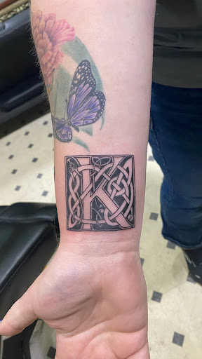 Explore mens name tattoo ideas, creative tattoo ideas in Evansville, available at Ink Therapy 101