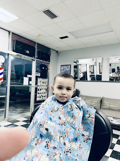 Barber Shop «City Barber Shop (Ali)», reviews and photos, 1534 S Center St, Arlington, TX 76010, USA