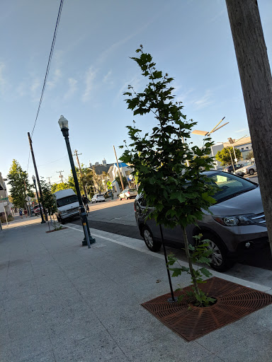 Used Car Dealer «Beach Automotive Sales», reviews and photos, 512 Pacific Ave, Santa Cruz, CA 95060, USA