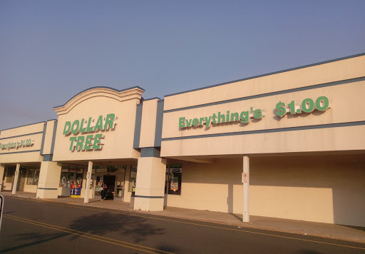 Shopping Mall «Middlesex Mall», reviews and photos, 6747 Hadley Rd, South Plainfield, NJ 07080, USA