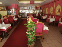 Atmosphère du Restaurant Les Délices du Maroc à Jouars-Pontchartrain - n°18