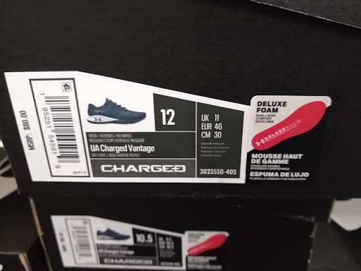 Shoe Store «DSW Designer Shoe Warehouse», reviews and photos, 113 Mill Plain Rd, Danbury, CT 06811, USA