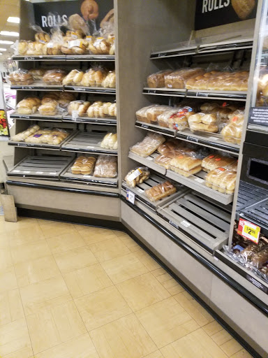 Grocery Store «Stop & Shop», reviews and photos, 240 E Sandford Blvd, Mt Vernon, NY 10550, USA