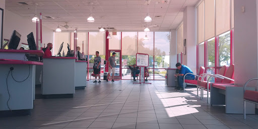 Tire Shop «Discount Tire Store - Riverdale, UT», reviews and photos, 4262 Riverdale Rd, Riverdale, UT 84405, USA