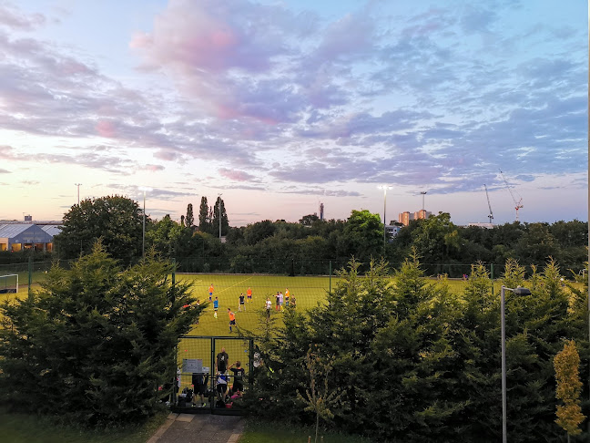 Boddington Gardens Sports Ground - Sports Complex