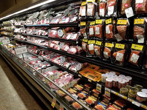 Grocery Store «Stadium Thriftway», reviews and photos, 618 N 1st St, Tacoma, WA 98403, USA