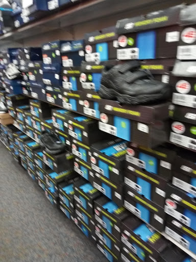 Shoe Store «Shoe Carnival», reviews and photos, 2800 SW 24th Ave, Ocala, FL 34471, USA