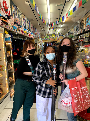 Sports Card Store «Toy Mandala», reviews and photos, 14555 Ventura Blvd, Sherman Oaks, CA 91403, USA