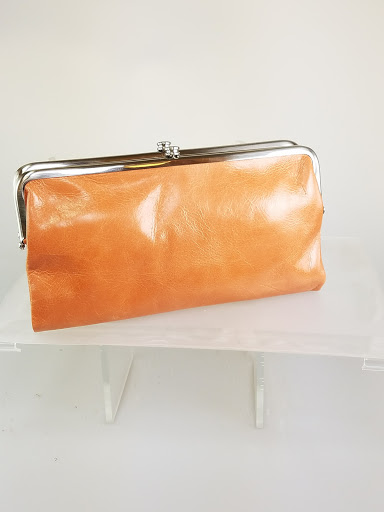 Shoe Store «Tops For Shoes», reviews and photos, 27 N Lexington Ave, Asheville, NC 28801, USA