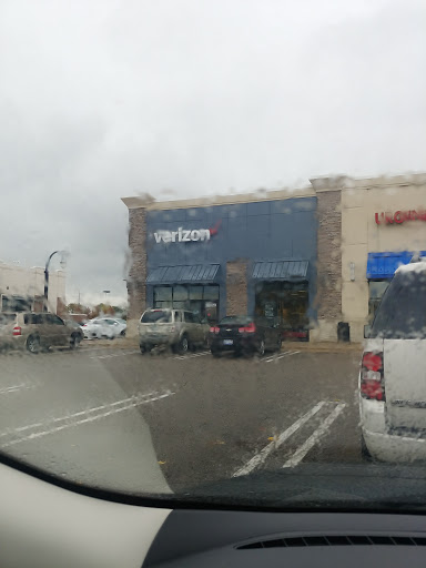Cell Phone Store «Verizon», reviews and photos, 29523 Plymouth Rd, Livonia, MI 48150, USA