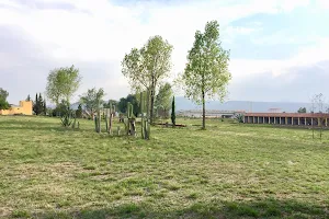 Granja el Comalero - Salón, Eventos, Temazcal y Campamentos. image