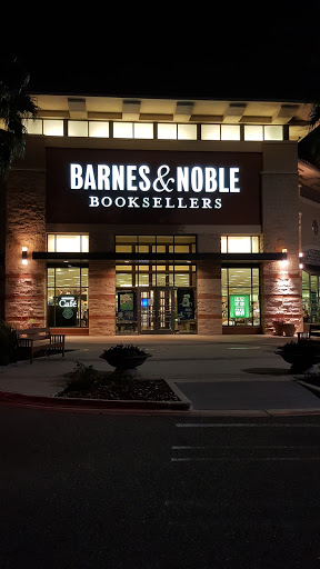 Book Store «Barnes & Noble Booksellers Palms Crossing», reviews and photos, 3300 W Frontage Rd #1100, McAllen, TX 78501, USA