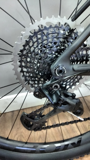 Bicycle Store «Trek Bicycle Store», reviews and photos, 3020 Wake Forest Rd, Raleigh, NC 27609, USA