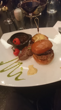 petit hamburger du Restaurant français CARTE BLANCHE DIJON - n°12
