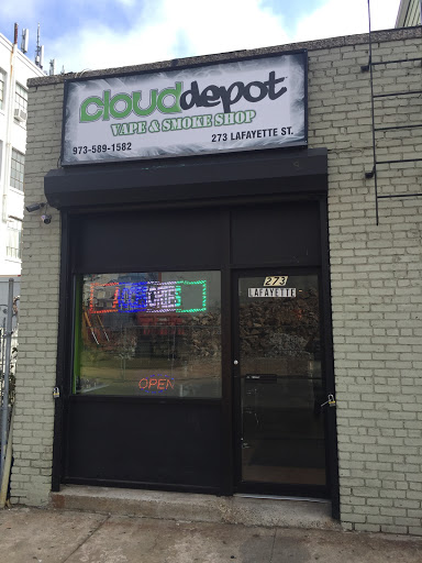 Tobacco Shop «Cloud Depot Vape & Smoke Shop», reviews and photos, 273 Lafayette St, Newark, NJ 07105, USA