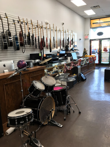 Pawn Shop «EZ Pawn Corp», reviews and photos, 253-06 Rockaway Blvd, Rosedale, NY 11422, USA