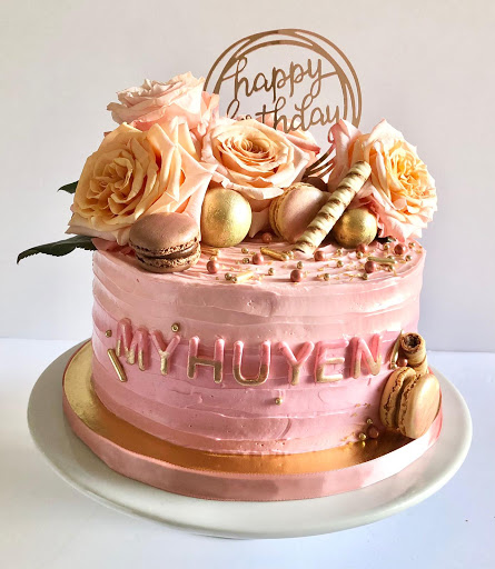 Custom Cakes in Orlando by I&M Bakers