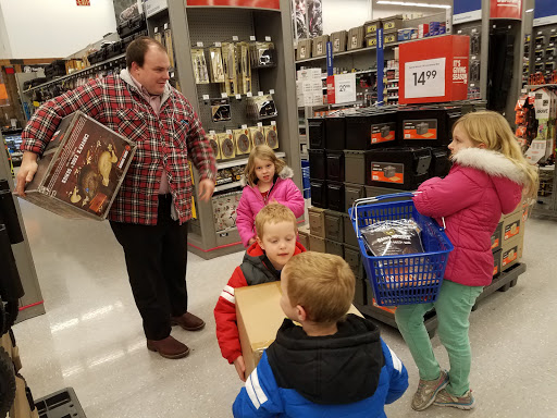 Sporting Goods Store «Academy Sports + Outdoors», reviews and photos, 4920 N Garland Ave, Garland, TX 75040, USA