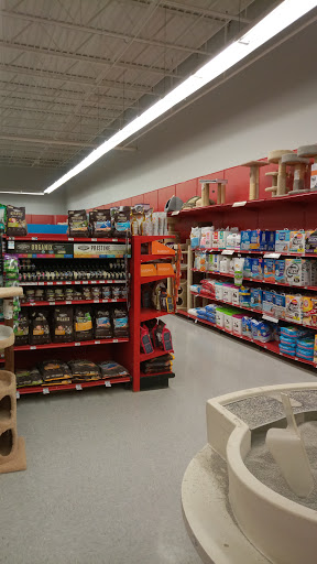 Pet Supply Store «Petco Animal Supplies», reviews and photos, 125 Lincoln Hwy, Exton, PA 19341, USA