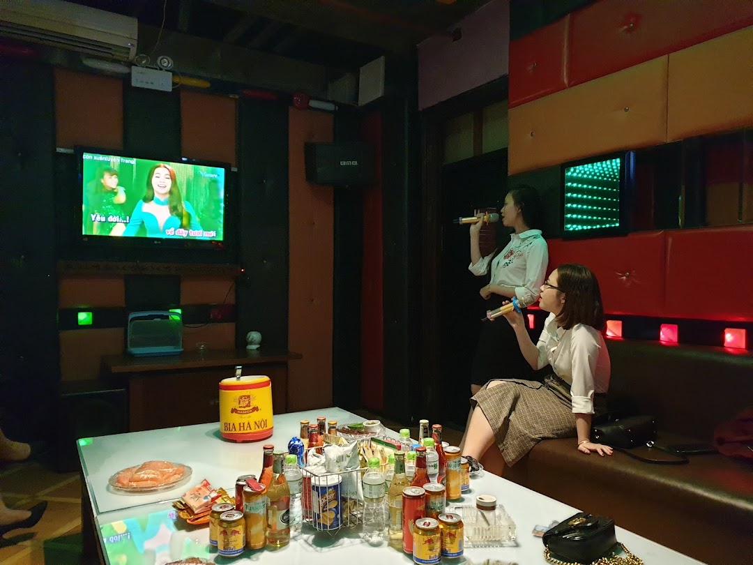 Karaoke Star World 107 Đào Tấn