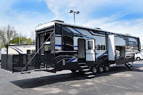 Simi Center - RV Repair & Body Paint - Photo 4 - Car repair in Simi Valley, CA, Simi Valley