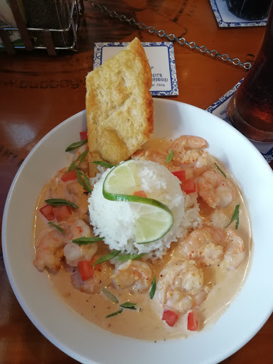 Restaurants eat prawns Cancun