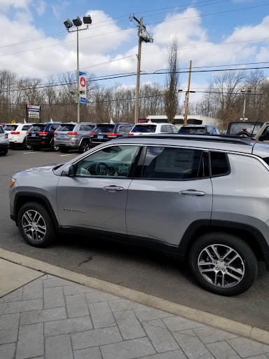 Car Dealer «Fred Beans Chrysler Dodge Jeep Ram», reviews and photos, 858 N Easton Rd, Doylestown, PA 18902, USA