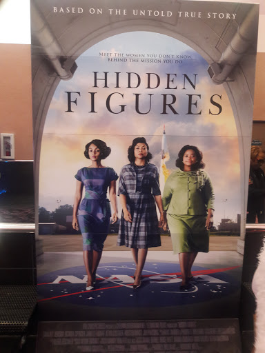 Movie Theater «Regal Cinemas Modesto 10», reviews and photos, 3969 McHenry Ave, Modesto, CA 95356, USA