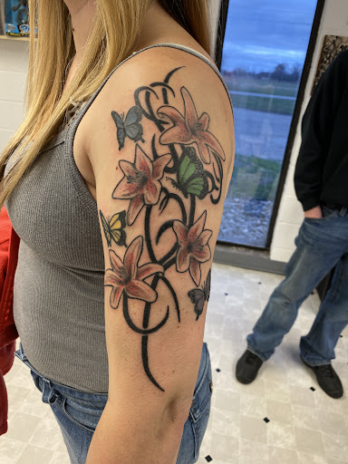 Explore 4x4 tattoo ideas, creative tattoo ideas in Orland, available at K1LL3R ARTW0RK