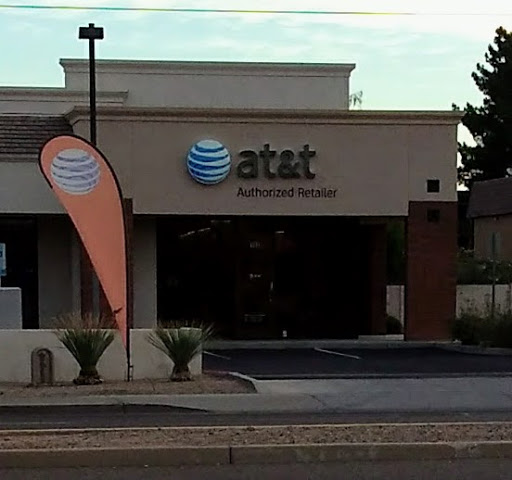 Cell Phone Store «AT&T Authorized Retailer», reviews and photos, 748 E Bell Rd #102, Phoenix, AZ 85022, USA