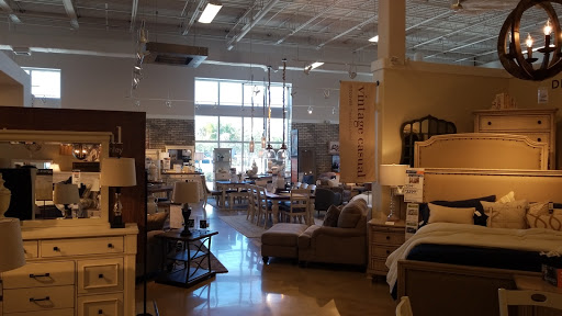 Furniture Store «Ashley HomeStore», reviews and photos, 2915 N Dale Mabry Hwy, Tampa, FL 33607, USA