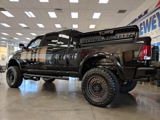 Car Dealer «Dewey Ford», reviews and photos, 3055 SE Delaware Ave, Ankeny, IA 50021, USA