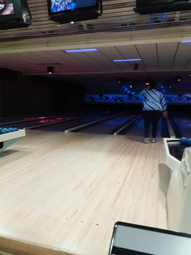 Bowling Alley «Park Place Lanes», reviews and photos, 16 Rockingham Rd, Windham, NH 03087, USA