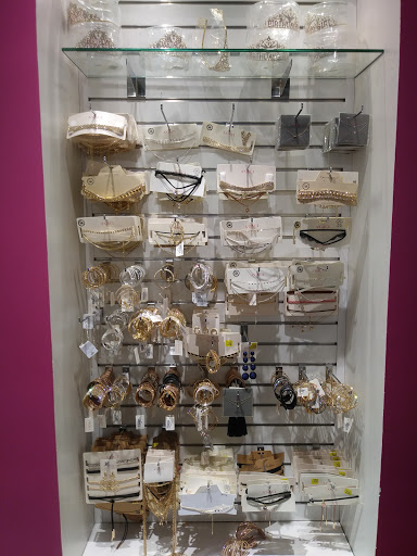 Shopping Mall «CoolSprings Galleria», reviews and photos, 1800 Galleria Blvd, Franklin, TN 37067, USA