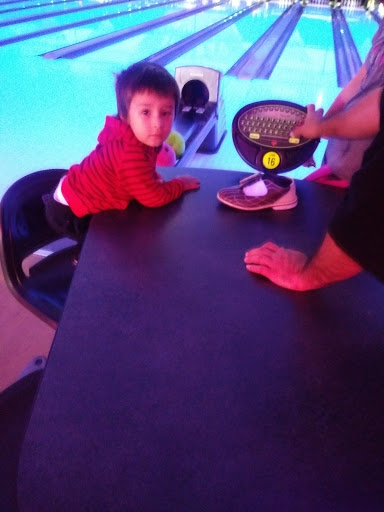 Bowling Alley «Sun Ray Lanes», reviews and photos, 2245 Hudson Rd, St Paul, MN 55119, USA