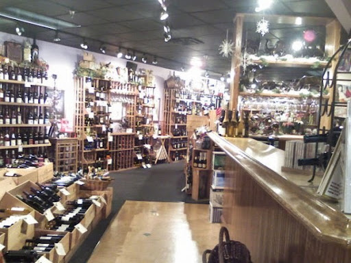 Wine Store «Baskets Gourmet/Wine World», reviews and photos, 7737 Five Mile Rd, Cincinnati, OH 45230, USA