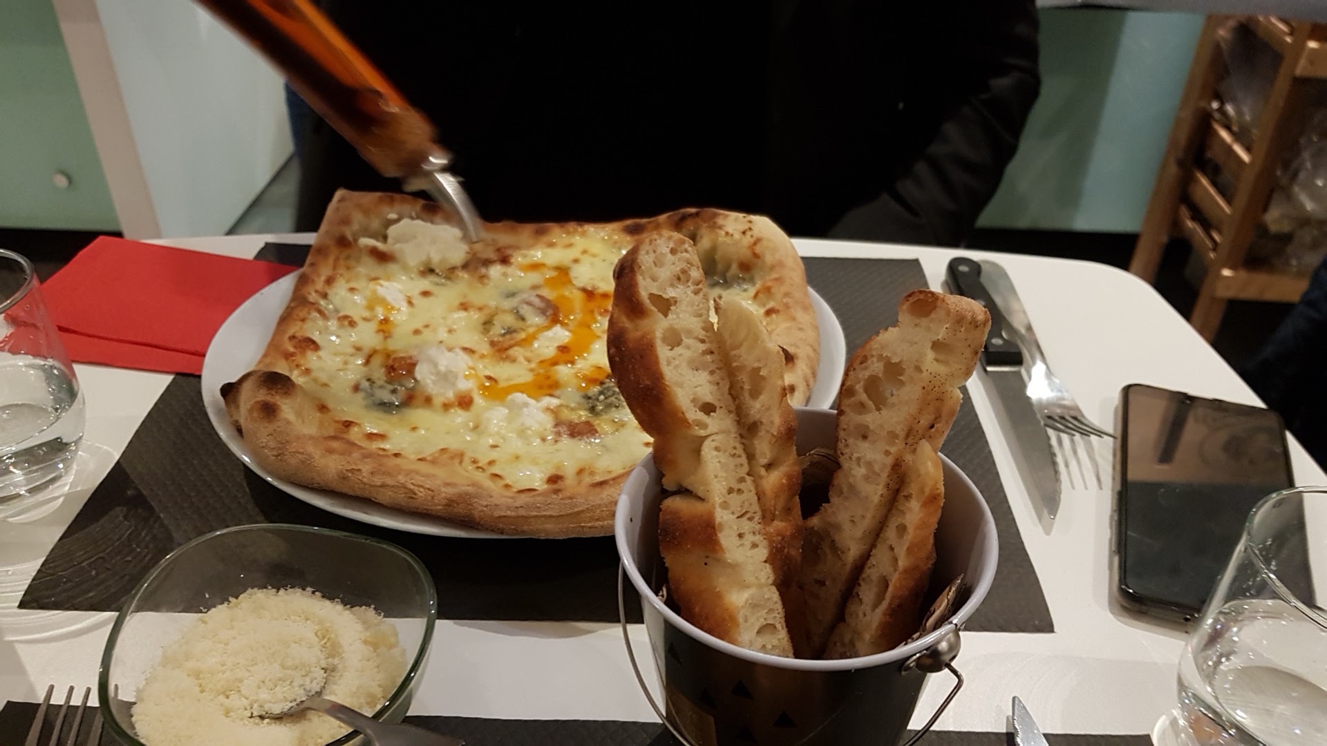 Photo n° 8 de l'avis de Leila. fait le 04/03/2019 à 19:21
