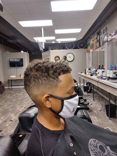 Barber Shop «Classics Barber Shop», reviews and photos, 30561 US Hwy 19 N, Palm Harbor, FL 34684, USA