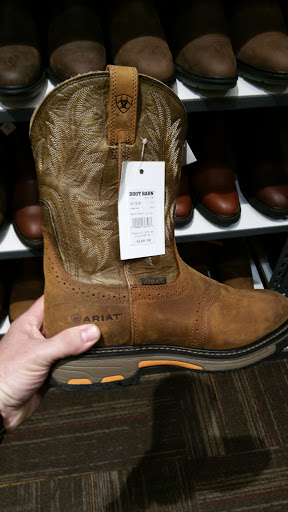 Western Apparel Store «Boot Barn», reviews and photos, 416 Pinnacle Pkwy, Bristol, TN 37620, USA