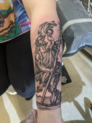 Tattoo Shop «Bare Knuckle Tattoo», reviews and photos, 129 Franklin St, Watertown, NY 13083, USA