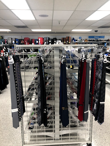 Clothing Store «Ross Dress for Less», reviews and photos, 2676 Homestead Rd, Santa Clara, CA 95051, USA
