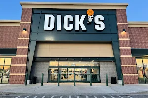 DICK'S Sporting Goods image