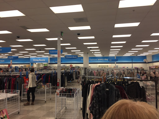 Clothing Store «Ross Dress for Less», reviews and photos, 4027 Commonwealth Ave, Eau Claire, WI 54701, USA