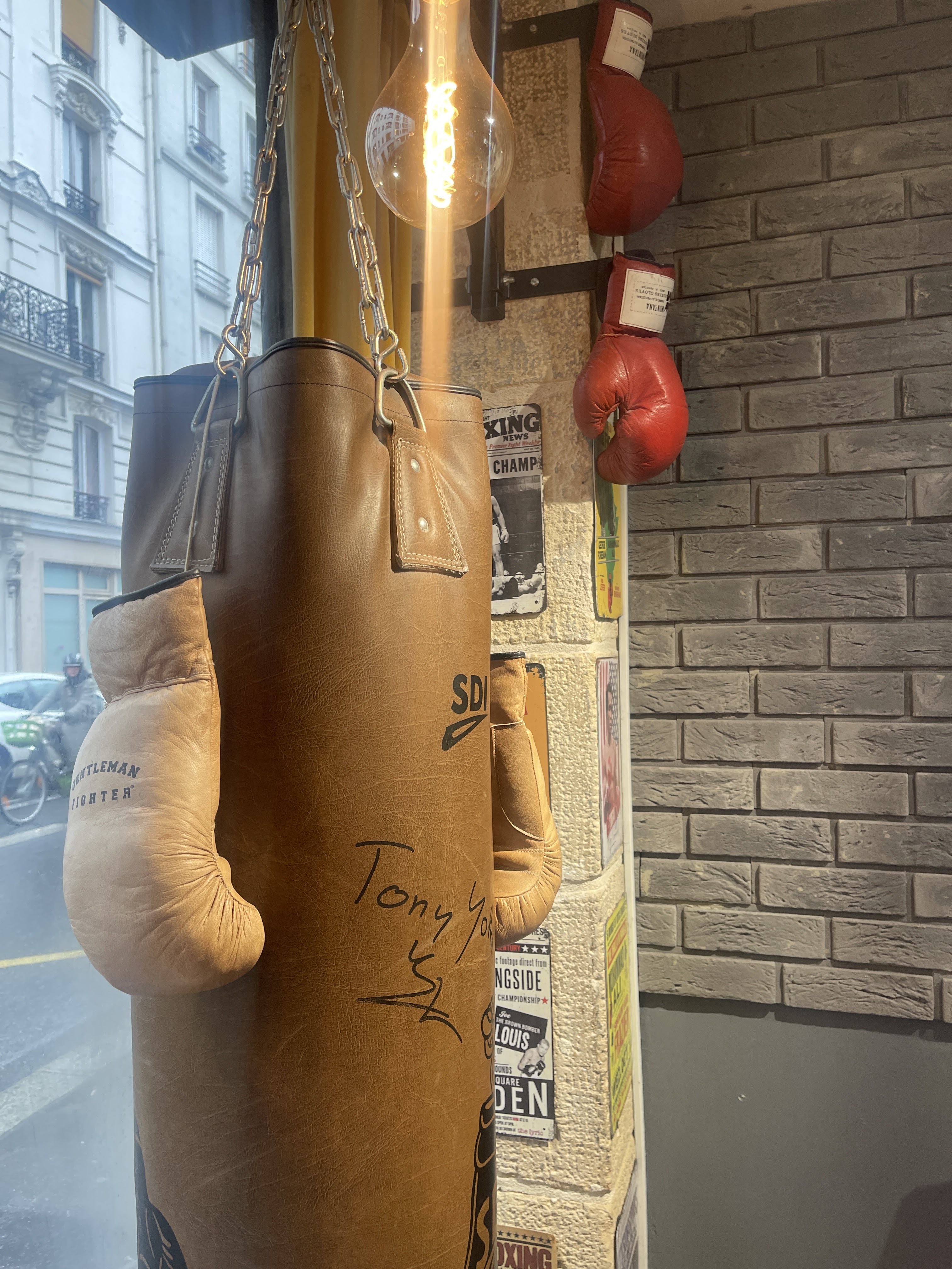 Photo n° 3 de l'avis de Boxing.l fait le 04/02/2023 à 12:35