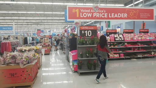 Department Store «Walmart Supercenter», reviews and photos, 1605 SE Everett Mall Way, Everett, WA 98208, USA