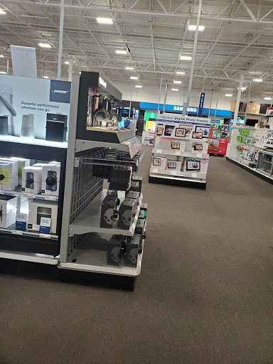Electronics Store «Best Buy», reviews and photos, 26 Plaza Dr, Fairview Heights, IL 62208, USA